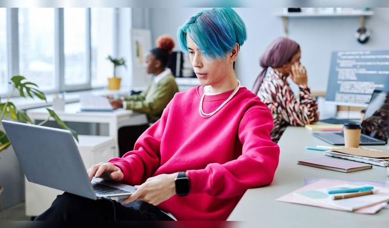 que-buscan-los-jóvenes-en-un-trabajo