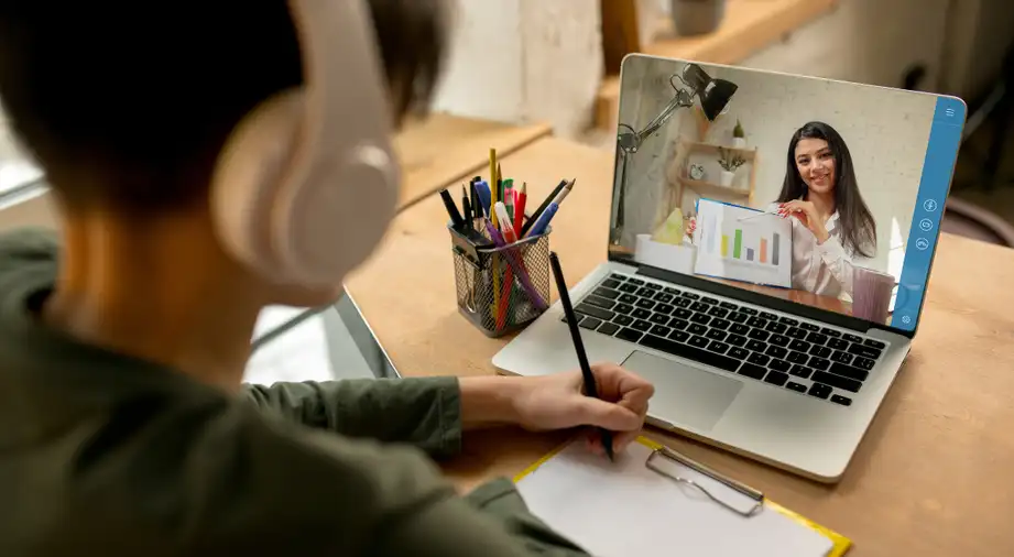 Cursos MOOC: qué son y cómo ayudan a impulsar tu carrera