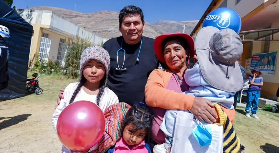 INSN San Borja brinda apoyo médico y emocional a niños en Junín